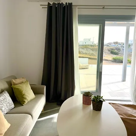 Almond Place Apartment Mykonos Town